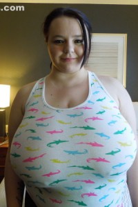 Mega Xxl Tits 102